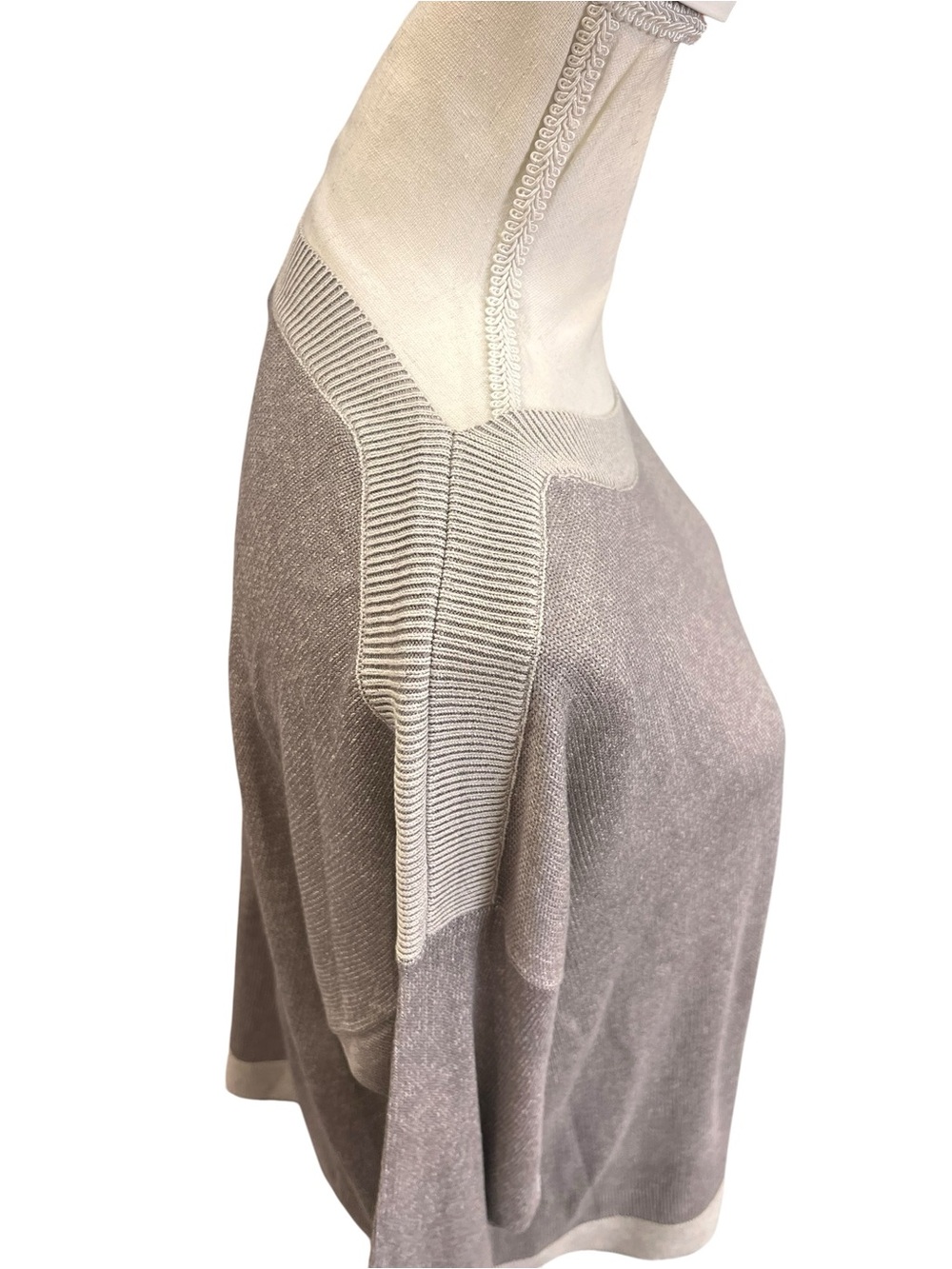 Chico’s Taupe Lightweight Boat Neck Pullover Sweater Size 2 L XL NWT - Picture 4 of 10